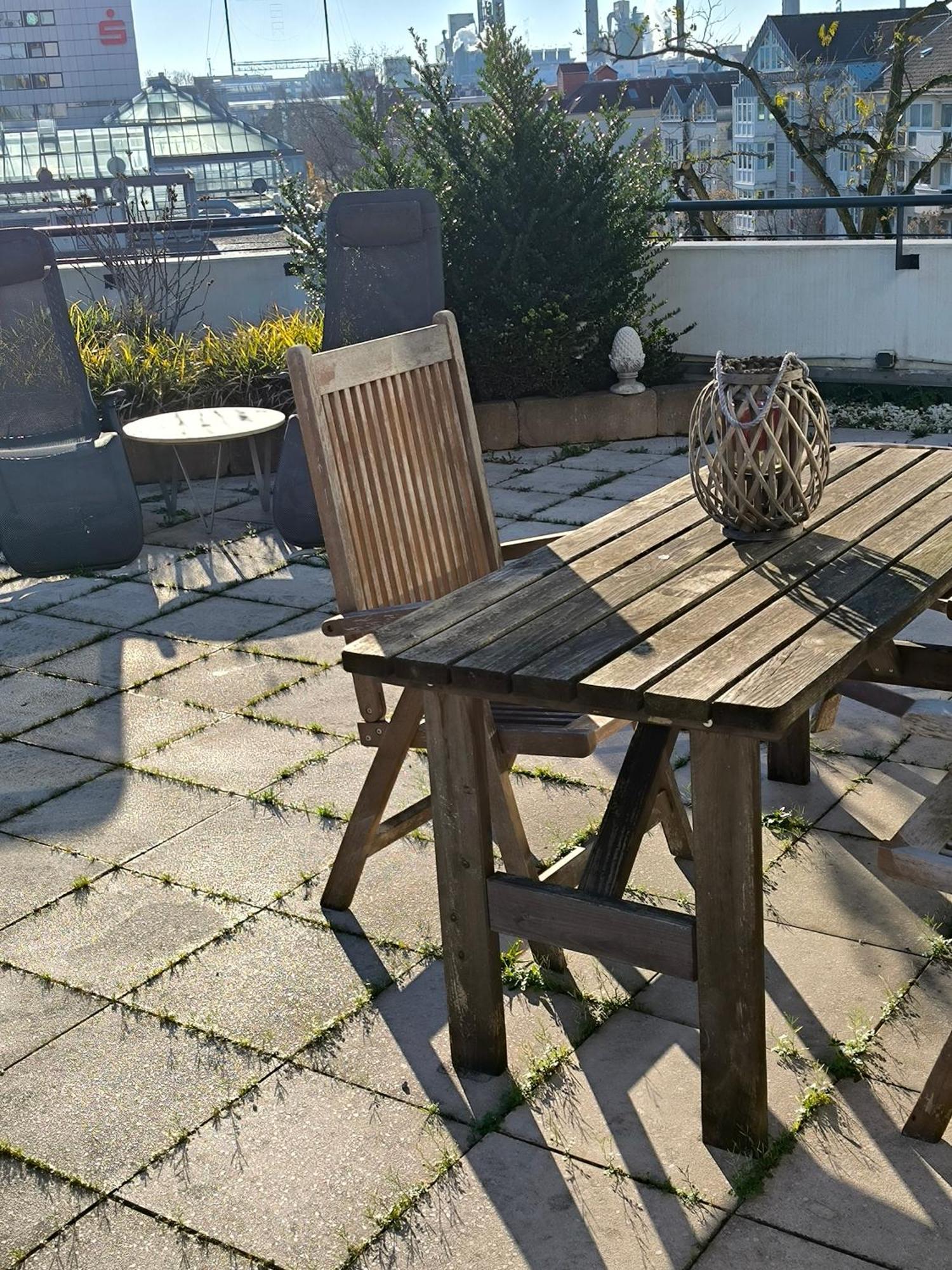 Im Herzen Von Wiesdorf- Blick Auf Das Bayer-Kreuz -Appartement Mit 2 Schlafzimmern-Fuer 3 Personen -Zentral Gelegen - Friedrich Ebert Platz 5A , 4Te Etage - Dachterrasse Und Sauna - Kaution Pflicht - Leverkusen Extérieur photo