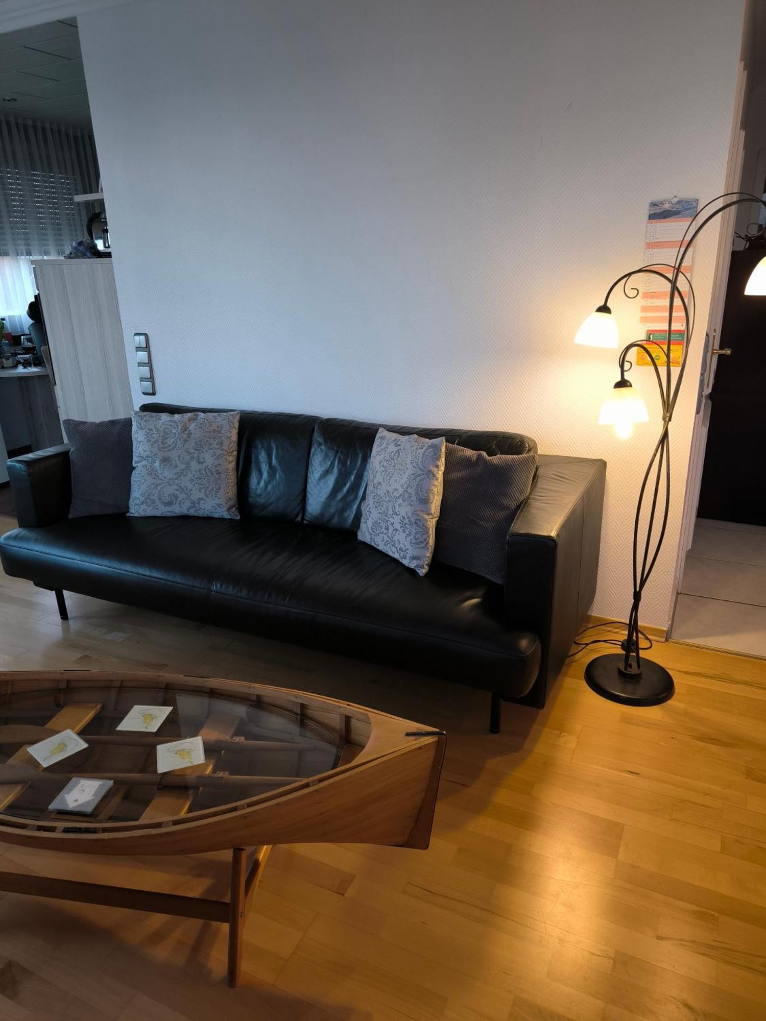 Im Herzen Von Wiesdorf- Blick Auf Das Bayer-Kreuz -Appartement Mit 2 Schlafzimmern-Fuer 3 Personen -Zentral Gelegen - Friedrich Ebert Platz 5A , 4Te Etage - Dachterrasse Und Sauna - Kaution Pflicht - Leverkusen Extérieur photo